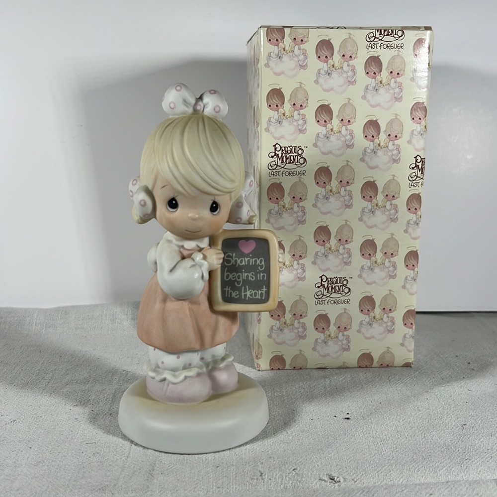 Precious Moments Figurine Sharing Begins in Heart